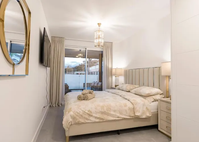 Cala Serena - Beautiful 2-Bedroom Apartment 850 Meters From The Beach